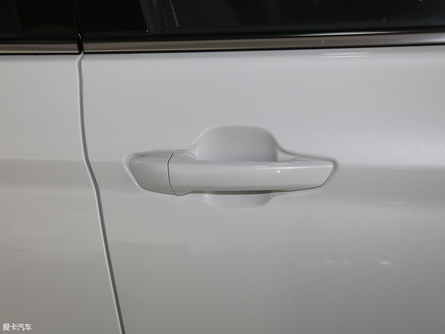 2019AV7 300T Ԅ(dng)F 5 (gu)VI