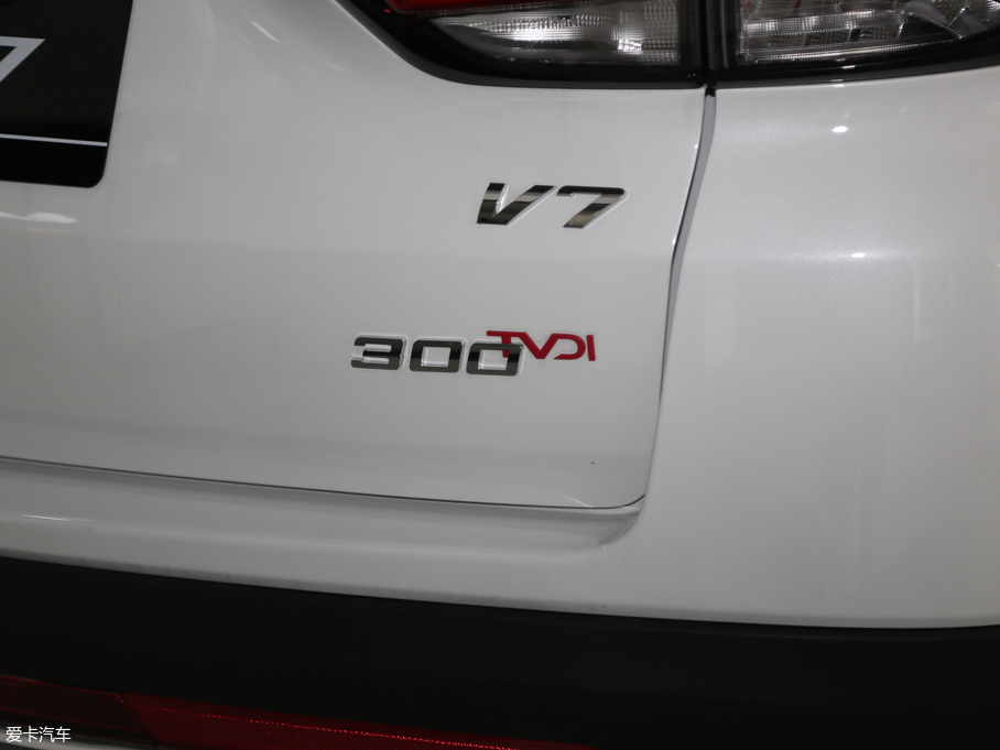 2019AV7 300T ԄF 5 VI