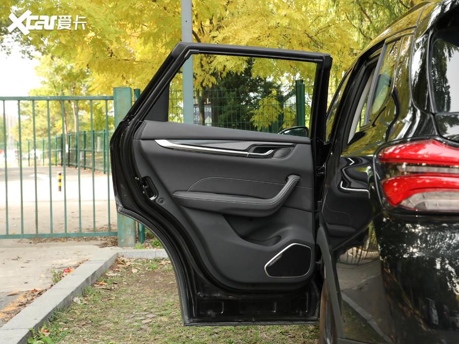 2019AV7 \Ӱ 300T ԄŞ 5