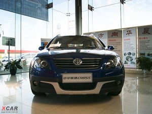 2009款1.5L 手动豪华版 整体外观