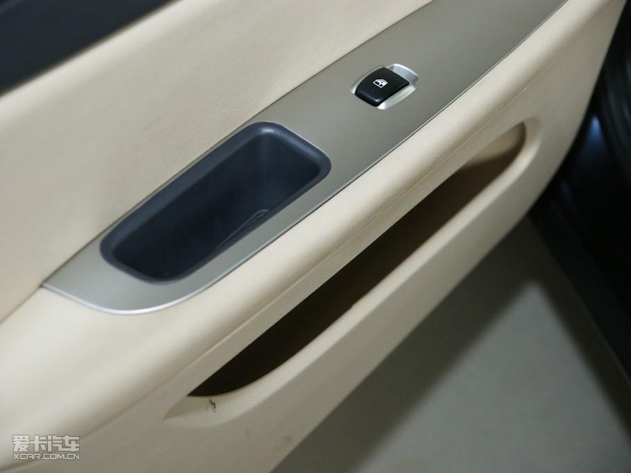 2009AY 2.0L Ԅ(dng)A