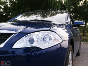 2009款1.5L 手动豪华版 大灯