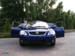2009款1.5L 手动豪华版 车门全开