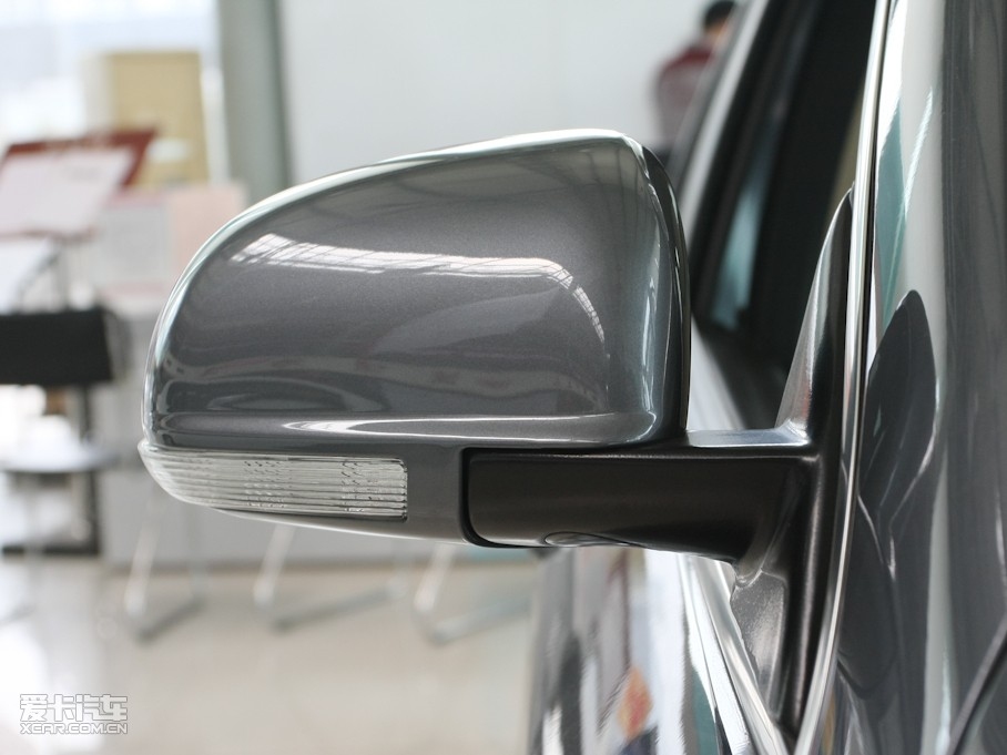 2009�����A�E�� 1.8L �քӺ��A��