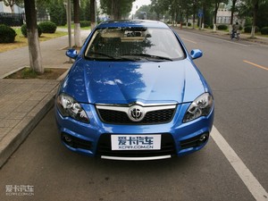 2010款1.5L 自动豪华版 整体外观