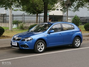 2010款1.5L 自动豪华版 整体外观