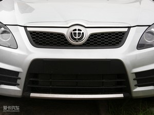 2010款1.3L 手动豪华版 中网