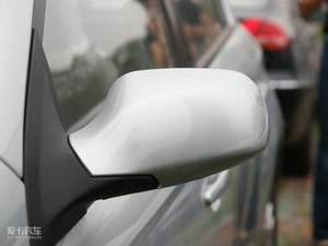 2010款1.3L 手动豪华版 后视镜