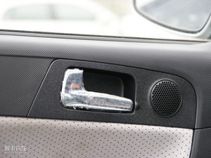 2010款1.3L 手动豪华版 空间座椅