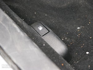 2010款1.3L 手动豪华版 空间座椅