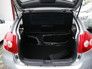2010款1.3L 手动豪华版 空间座椅