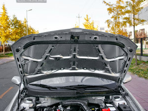 2010款1.5L 手动豪华版 其它