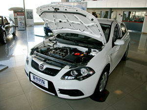 2010款1.5L 手动舒适版 其它