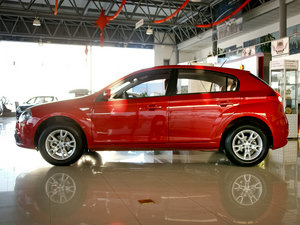 2010款1.5L 手动豪华版 正侧（左）