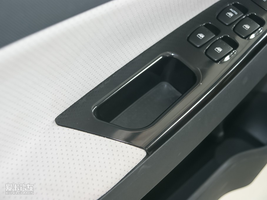 2010AECROSS 1.5L ք(dng)A