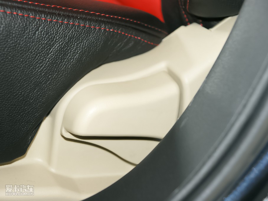 2010AECROSS 1.5L քӺA