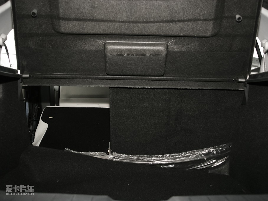 2010�����A�E��CROSS 1.5L �ք����m��