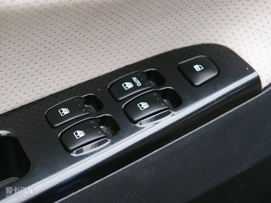 2010AECROSS 1.5L քӺA