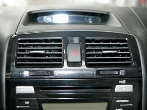 2010款1.5L 手动舒适版 空调出风口