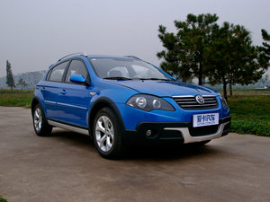 2010款1.5L 手动豪华版 整体外观