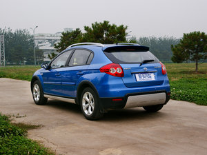 2010款1.5L 手动豪华版 左后45度