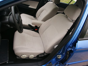 2010款1.5L 手动豪华版 主驾驶座椅