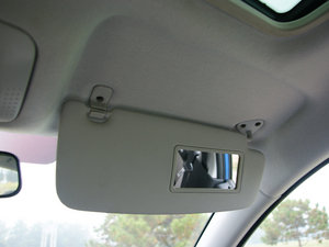 2010款1.5L 手动豪华版 遮阳板（左）
