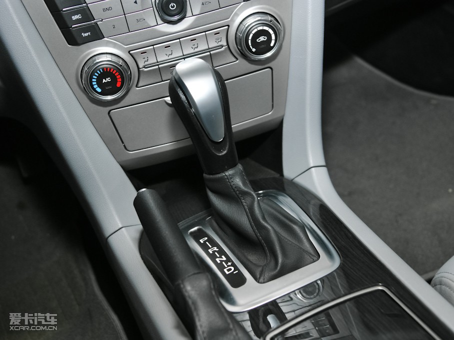 2011�����A�E�� 1.8L �Ԅ�(d��ng)���A��