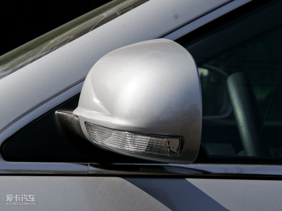 2011�����A�E�� 1.8L �քӺ��A��