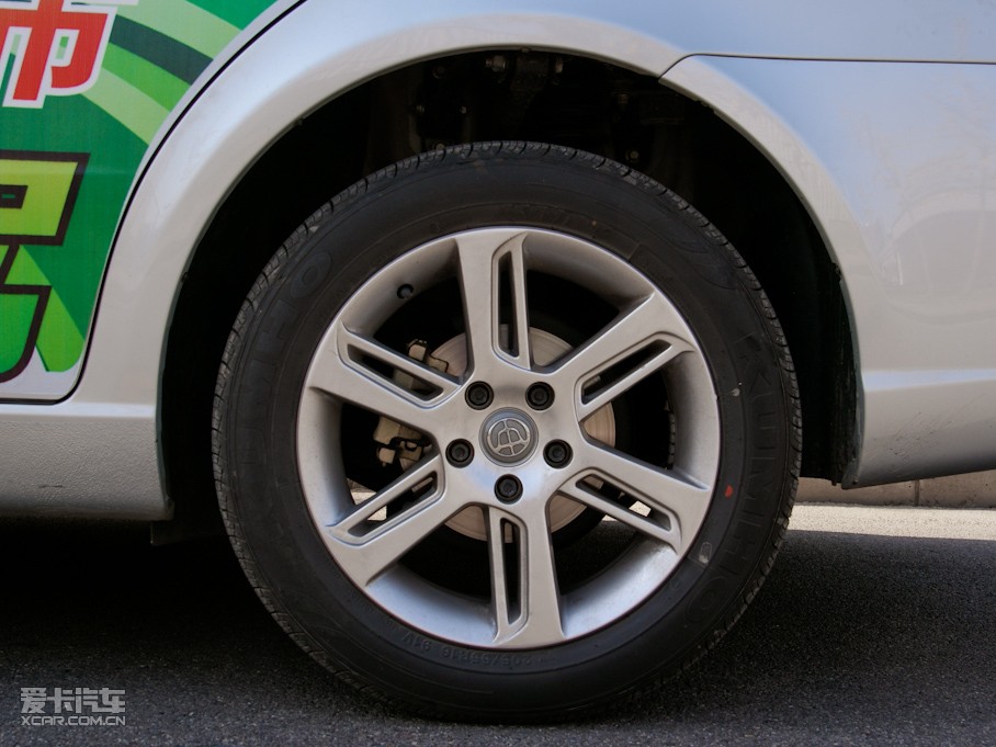 2011�����A�E�� 1.8L �քӺ��A��