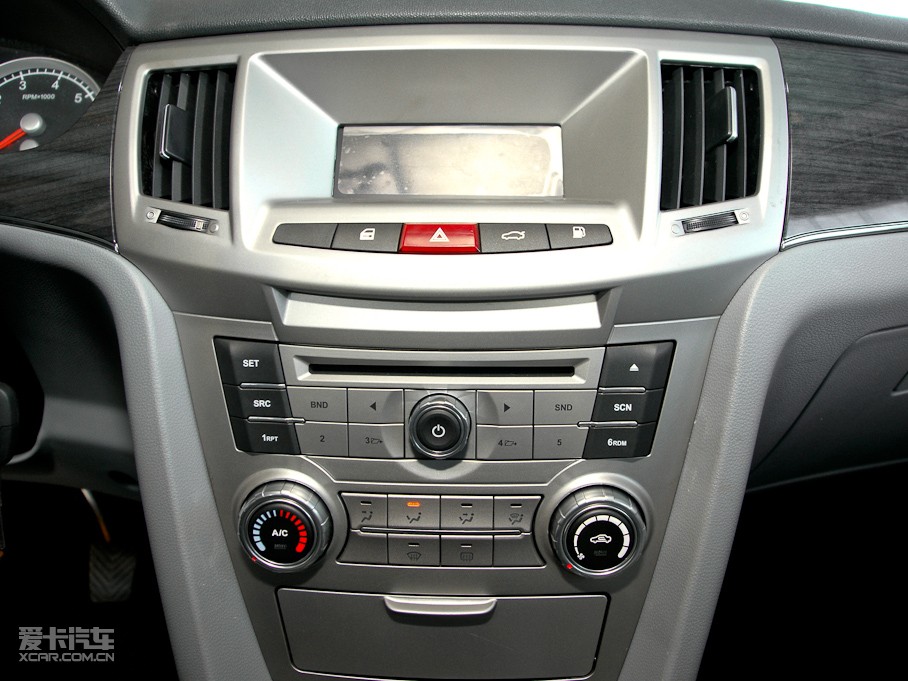 2011�����A�E�� 1.6L �ք����m��