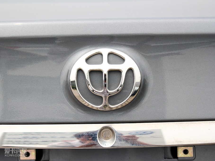 2011�����A�E�� 1.8L �ք����m��