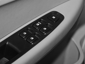 20111.8L Ԅ(dng)A {܇ƅ^(q)	