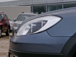 2011款2.0L 手动豪华版 细节外观