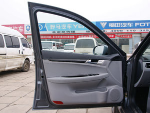2011款2.0L 手动豪华版 空间座椅