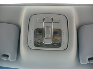 2011款2.0L 手动豪华版 空间座椅