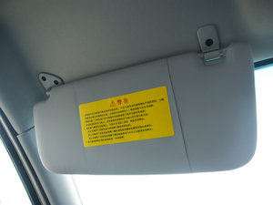 2011款2.0L 手动豪华版 空间座椅