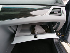 2011款2.0L 手动豪华版 空间座椅