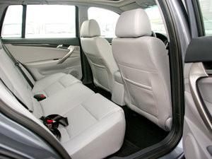2011款2.0L 手动豪华版 空间座椅