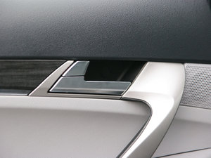 2011款2.0L 手动豪华版 空间座椅