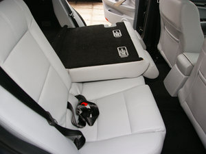2011款2.0L 手动豪华版 空间座椅