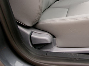 2011款2.0L 手动豪华版 空间座椅