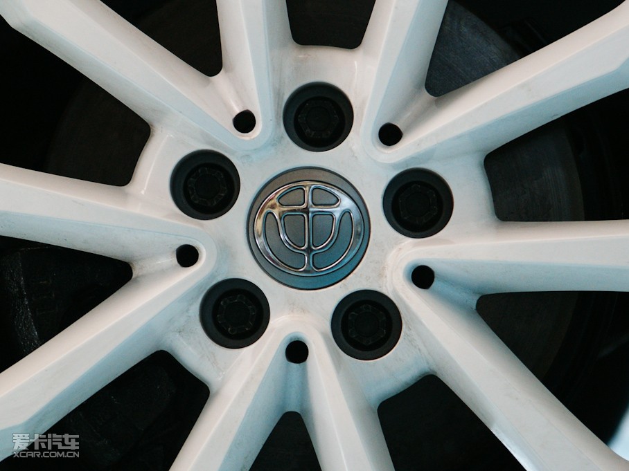 2010�����A�E��CROSS �w�� 1.5L �Ԅӕr�а�