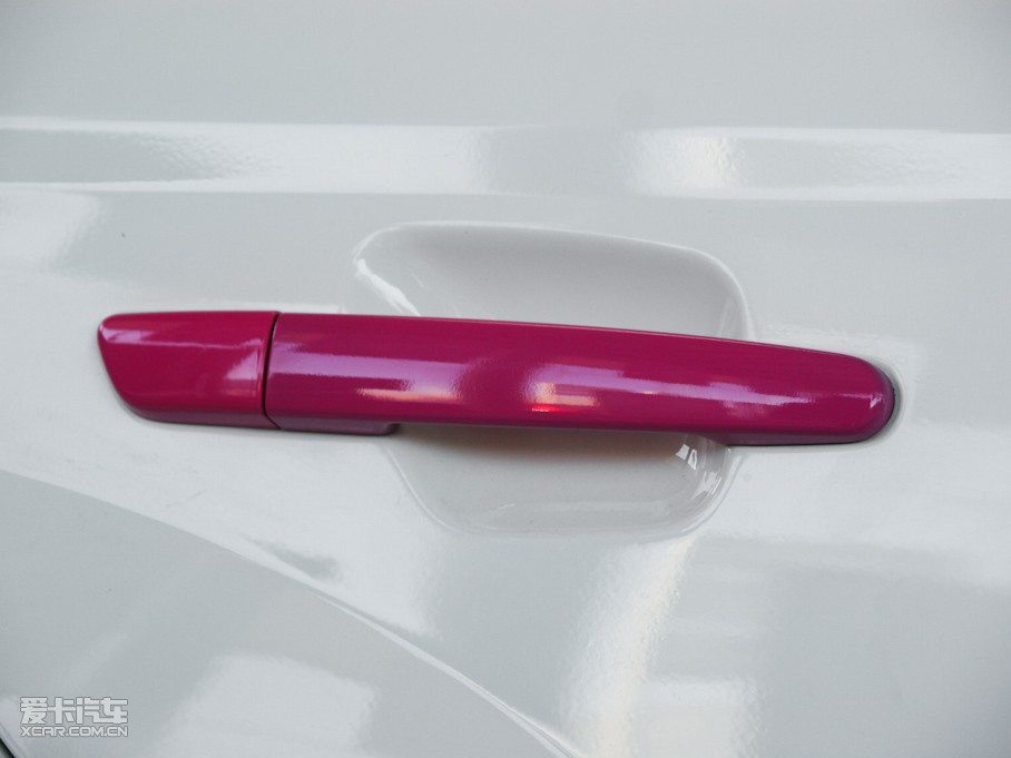 2010�����A�E��CROSS �w�� 1.5L �Ԅ�(d��ng)�r(sh��)�а�