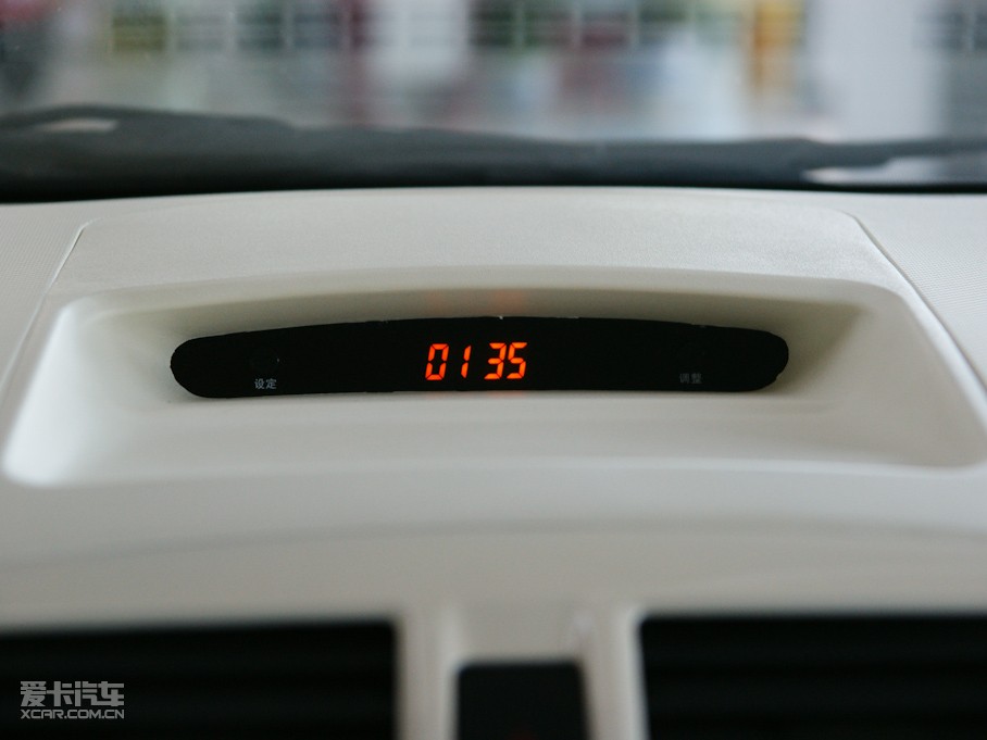 2010�����A�E��CROSS �w�� 1.5L �Ԅӕr�а�