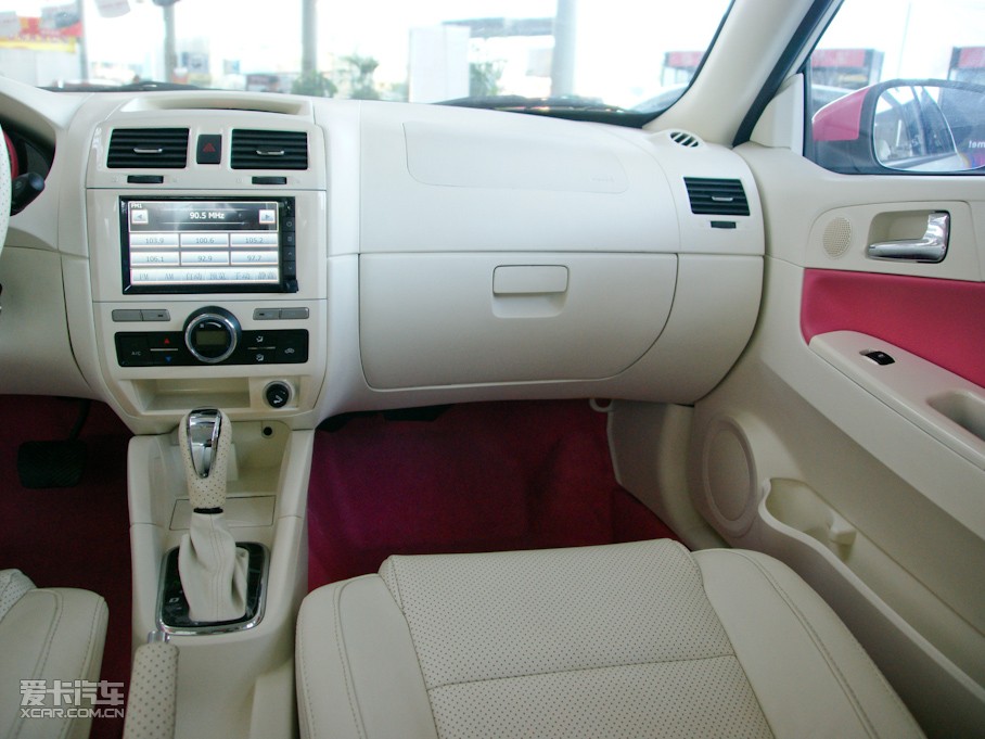 2010�����A�E��CROSS �w�� 1.5L �Ԅӕr(sh��)�а�