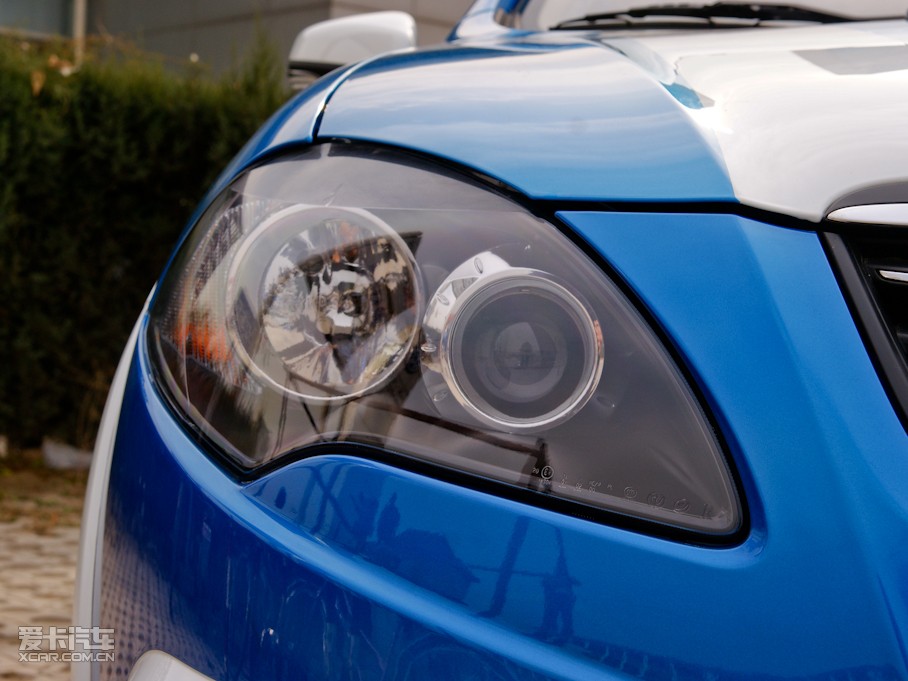 2010�����A�E��CROSS �w�� 1.5L �քӕr�а�