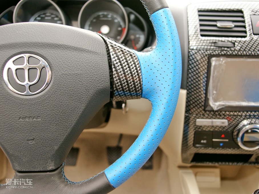 2010�����A�E��CROSS �w�� 1.5L �քӕr�а�