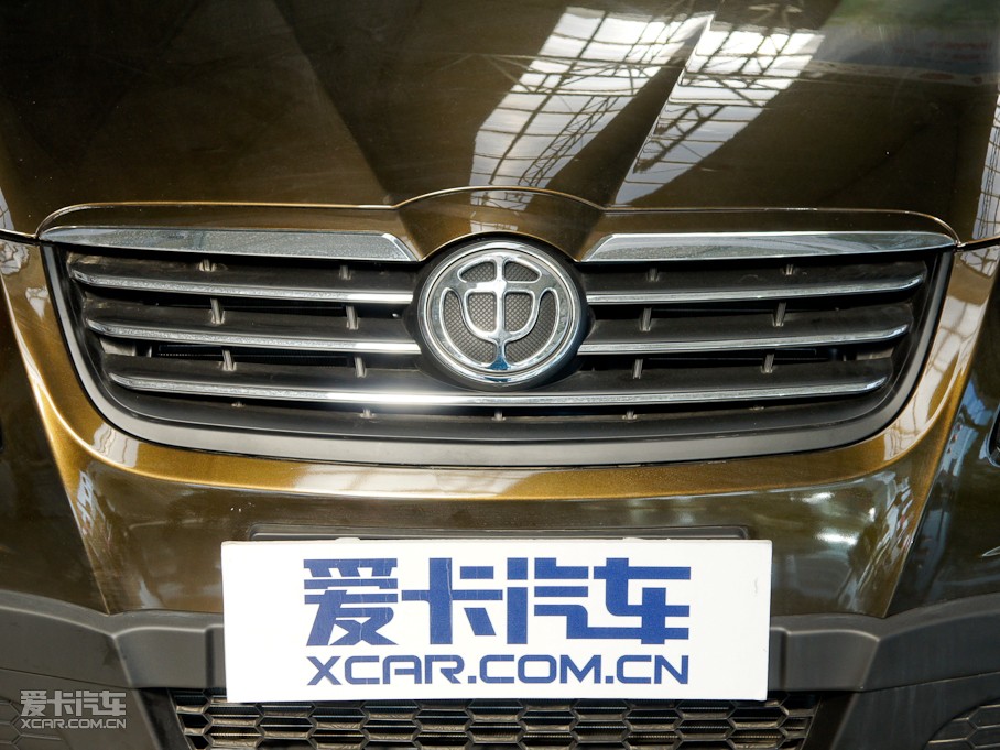 2010AECROSS w 1.5L ԄF