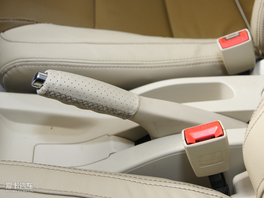 2010AECROSS w 1.5L Ԅ(dng)F